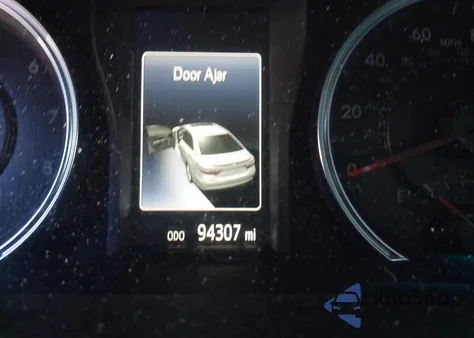 2015 Toyota Camry Se z USA, uszkodzony, nr VIN 4T1BF1FK0FU020221